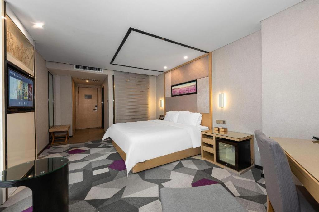 Lavande Hotel Nanchang Ai XI Hu Subway East Station Branch Exteriör bild