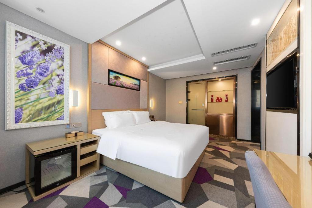 Lavande Hotel Nanchang Ai XI Hu Subway East Station Branch Exteriör bild