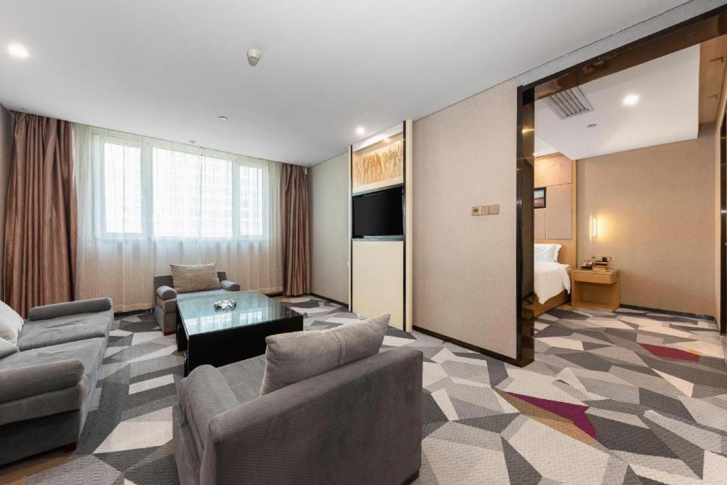 Lavande Hotel Nanchang Ai XI Hu Subway East Station Branch Exteriör bild