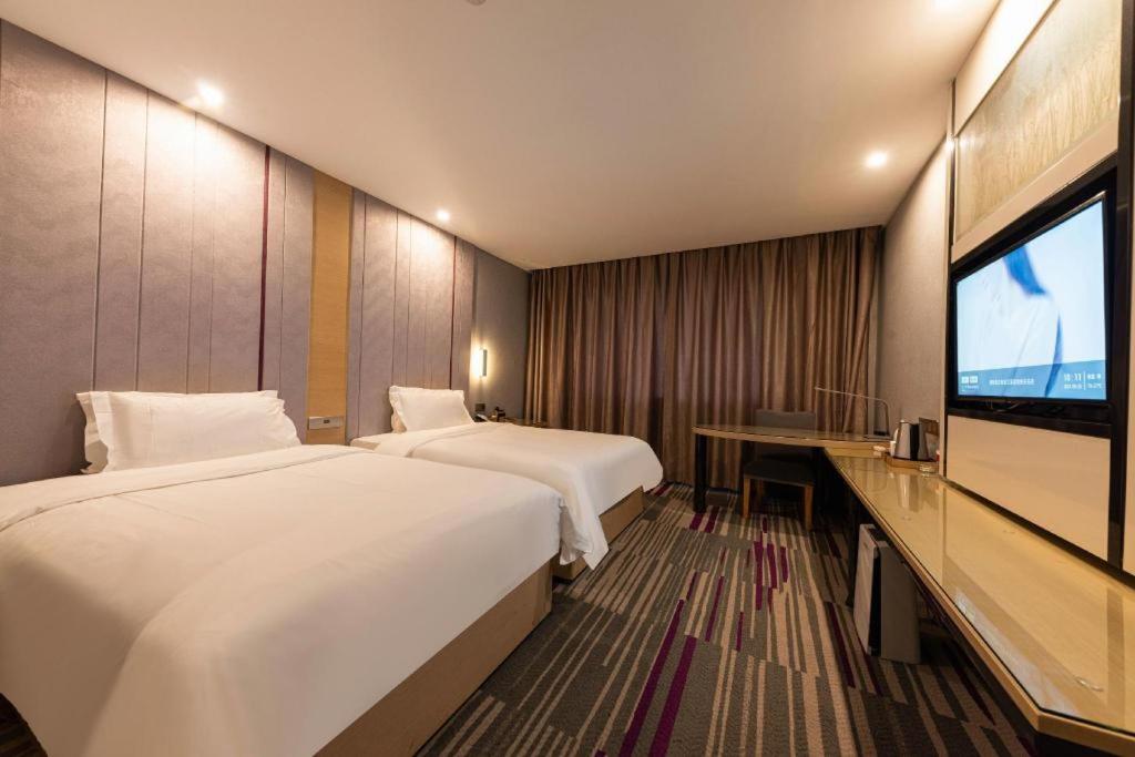 Lavande Hotel Nanchang Ai XI Hu Subway East Station Branch Exteriör bild