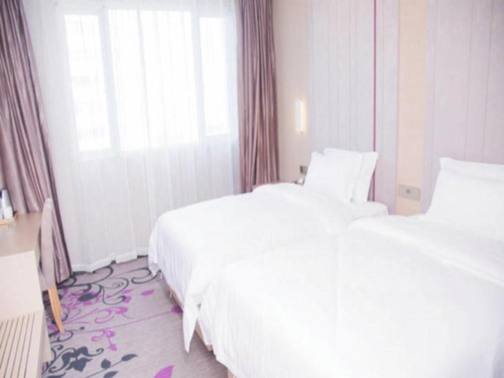 Lavande Hotel Nanchang Ai XI Hu Subway East Station Branch Exteriör bild