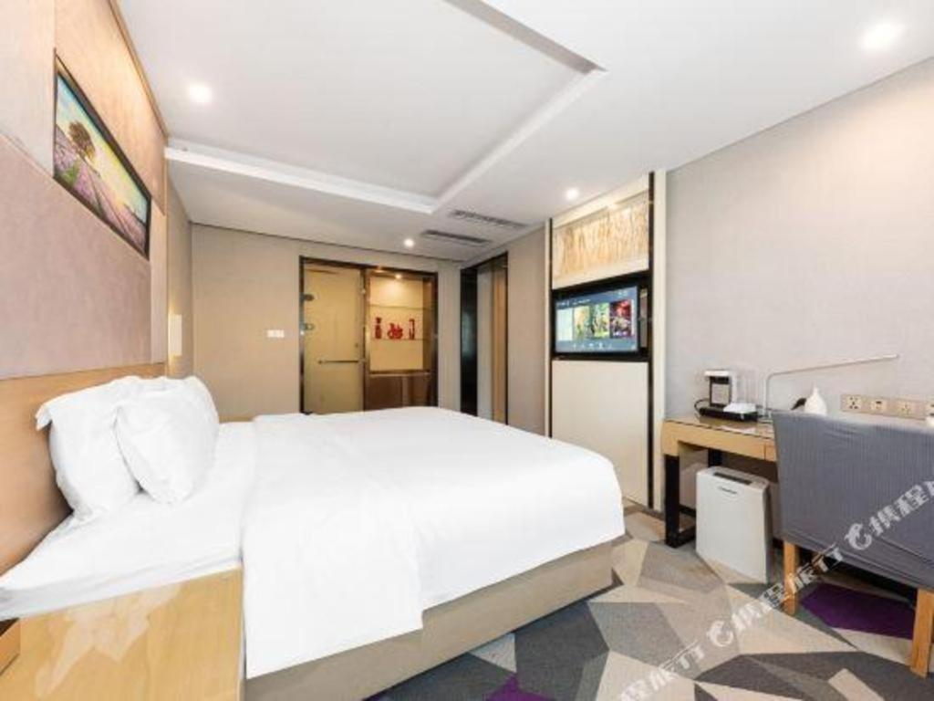 Lavande Hotel Nanchang Ai XI Hu Subway East Station Branch Exteriör bild