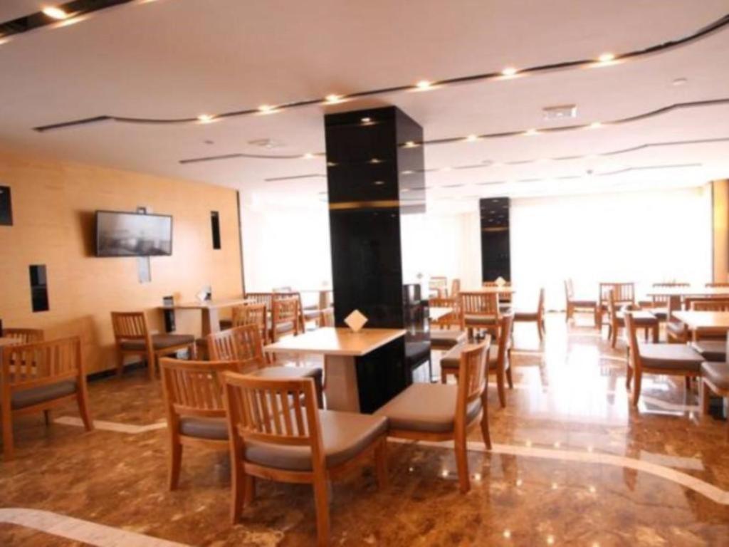 Lavande Hotel Nanchang Ai XI Hu Subway East Station Branch Exteriör bild